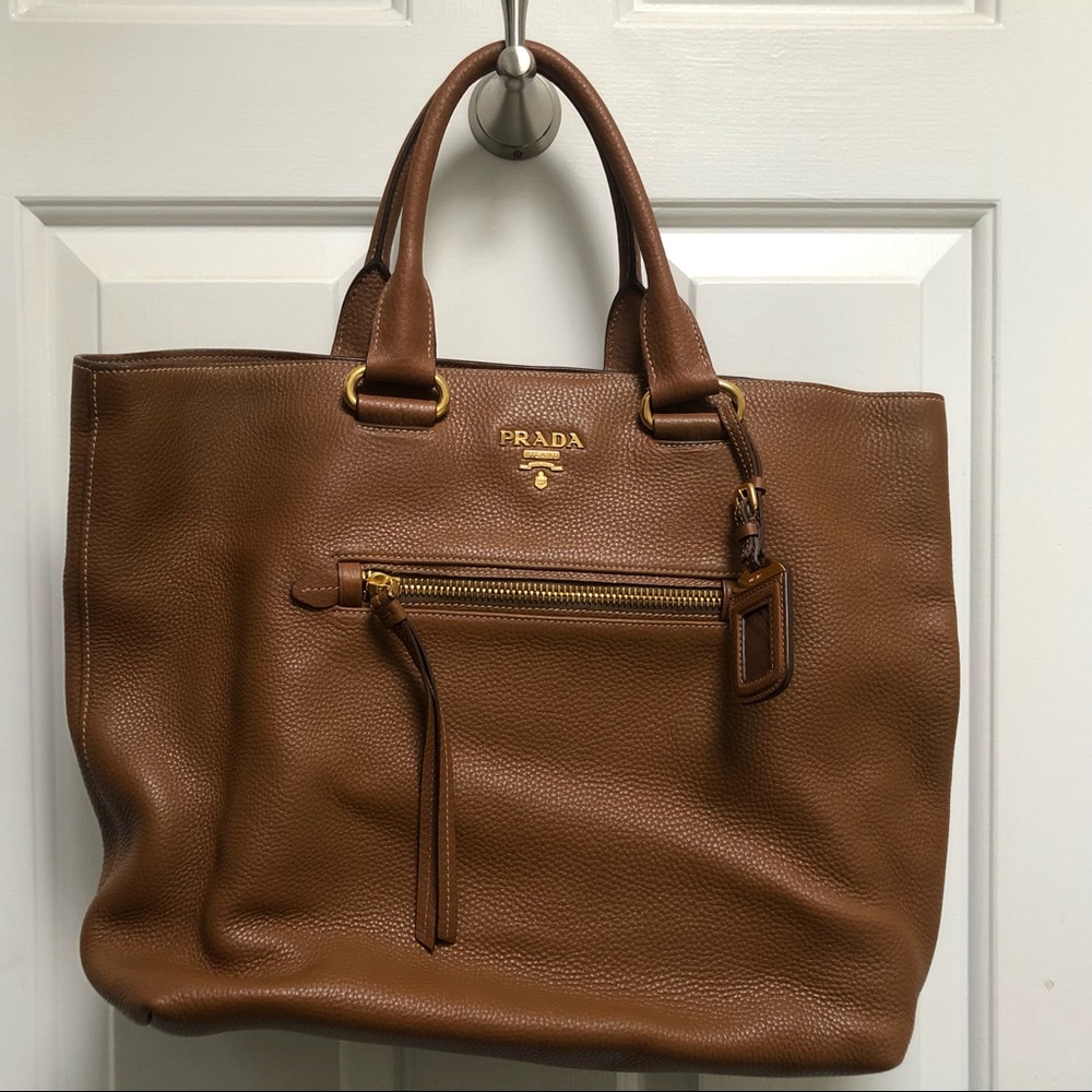Prada vit daino brandy colored leather tote bag